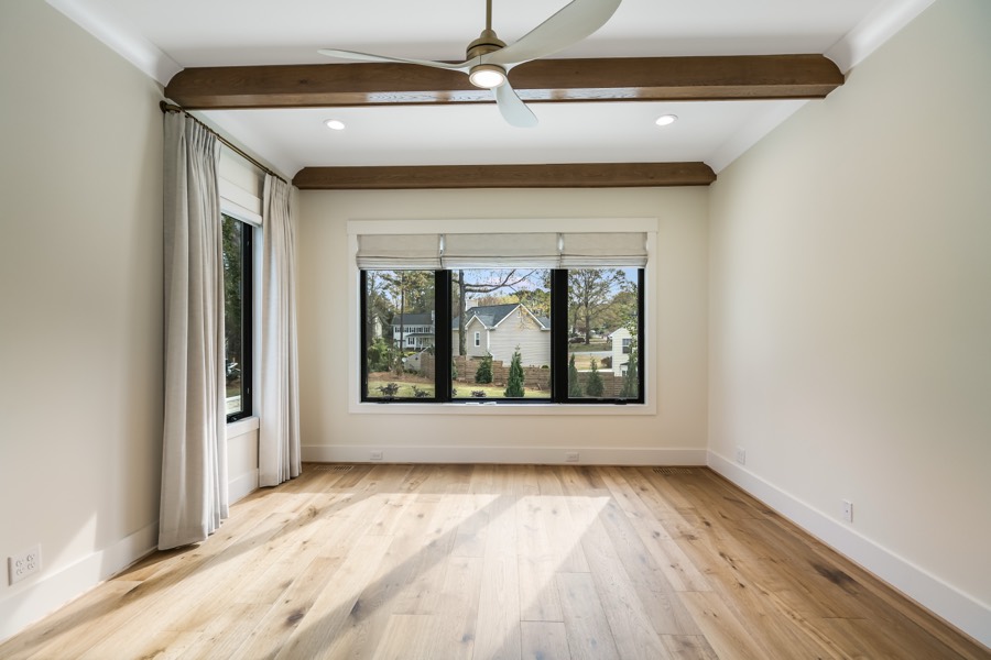 210 Hinton Bedroom